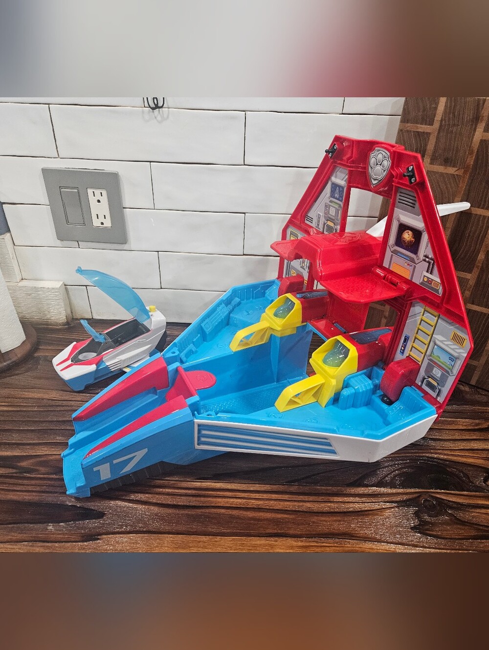 Paw Patrol Super Paws Transforming Mighty Pups Jet Command Center